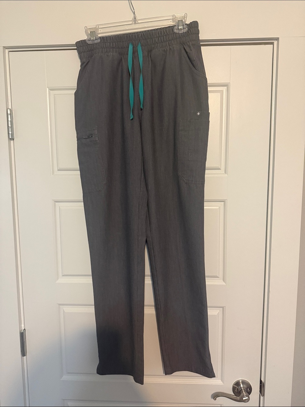 FIGS Men's Drawstring Joggers - Charcoal with Teal Drawcord